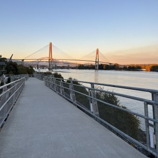 40 NewWest Fraserview